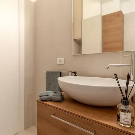 Giulio Apartment-train Station * Treviso